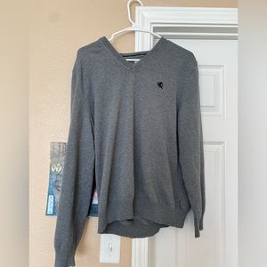 (L) Grey V-neck Long Sleeve